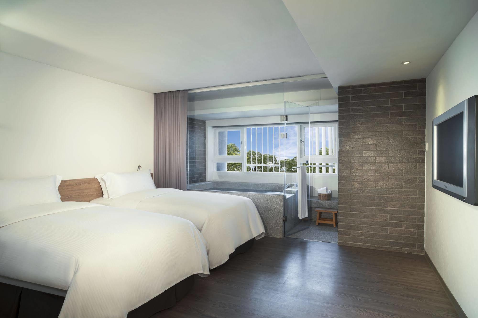 Just Sleep Jiao XI Hotel Джиаоси Екстериор снимка